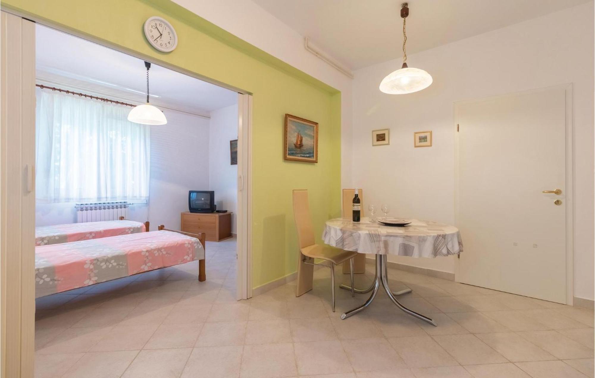 Nice Apartment In Zadar With Kitchen Extérieur photo